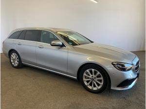 Mercedes-Benz E 220 T-Modell NAVI/LED/PDC/AHK *SOFORT*