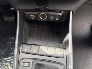 Hyundai i20 1.0 T-GDI 90 PS 7-DCT Blackline, BOSE