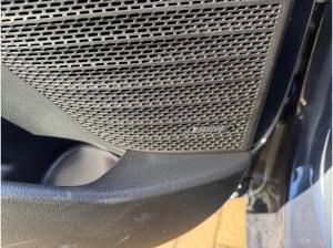 Hyundai i20 1.0 T-GDI 90 PS 7-DCT Blackline, BOSE