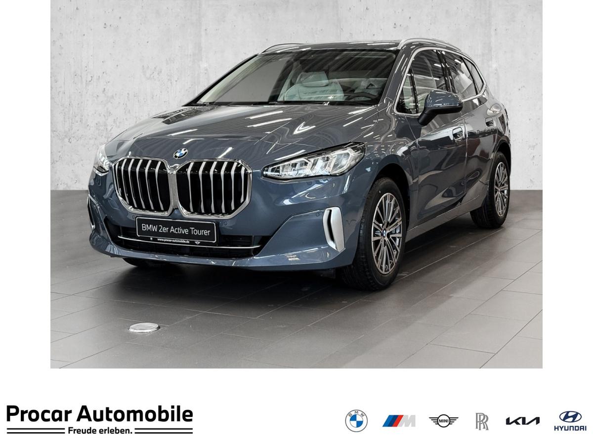 BMW 216 216i Luxury Line PANO RFK NAVI LED Sound Syst.