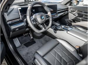 BMW 520 520d xDrive 20 M Sport Pro AHK 360° DA Prof.
