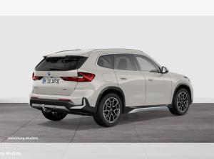 BMW iX1 eDrive20 xLine HUD PANO ACC AHK RFK NAVI LM