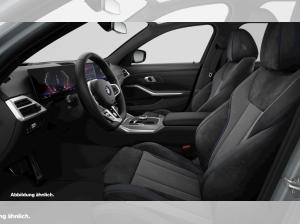 BMW 330 330i xDrive Touring M Sport HUD PANO ACC AHK LED