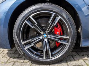 BMW 330 330e xDrive Limousine M Sport Pro Memory Glasd. AHK DA Prof. HiFi PA+ DAB