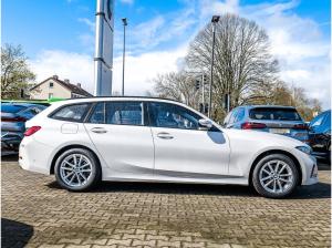 BMW 320 320i Touring LC Prof. Pano PA+ DAB