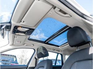 BMW 320 320i Touring LC Prof. Pano PA+ DAB