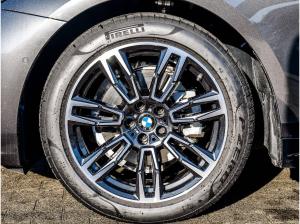 BMW 520 520d xDrive Touring M Sport AHK Pano DA Prof. H/K PA+ LED