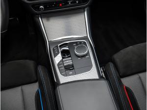 BMW 330 330d xDrive Touring M Sport Pano ACC PA+ HiFi LED DAB