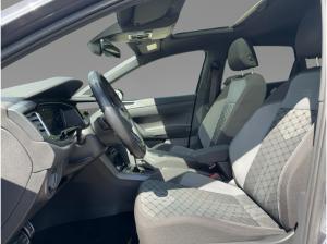 Volkswagen Taigo 1.5 TSI R-Line DSG AHK Navi Panorama Cam