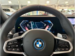 BMW 330 330e M Sport Ahk HuD 360° H/K DA Prof