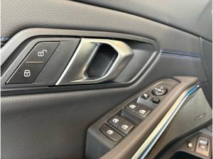BMW 330 330e M Sport Ahk HuD 360° H/K DA Prof