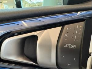 BMW X3 20d xDrive MSport DA Kamera AHK Memory