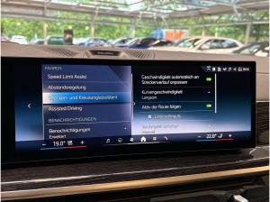 BMW X5 xDrive50e SportPro SkyLounge 360° Massage