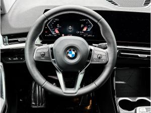 BMW X1 xDrive23i PANO ACC AHK RFK NAVI LED PDC V+H