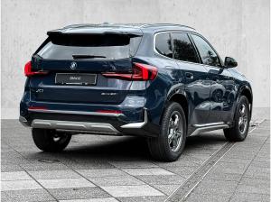 BMW X1 sDrive20i xLine + Pano + DApl. + DA + Lhz