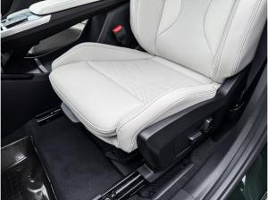 BMW 218 218i Luxury Line PANO ACC AHK RFK