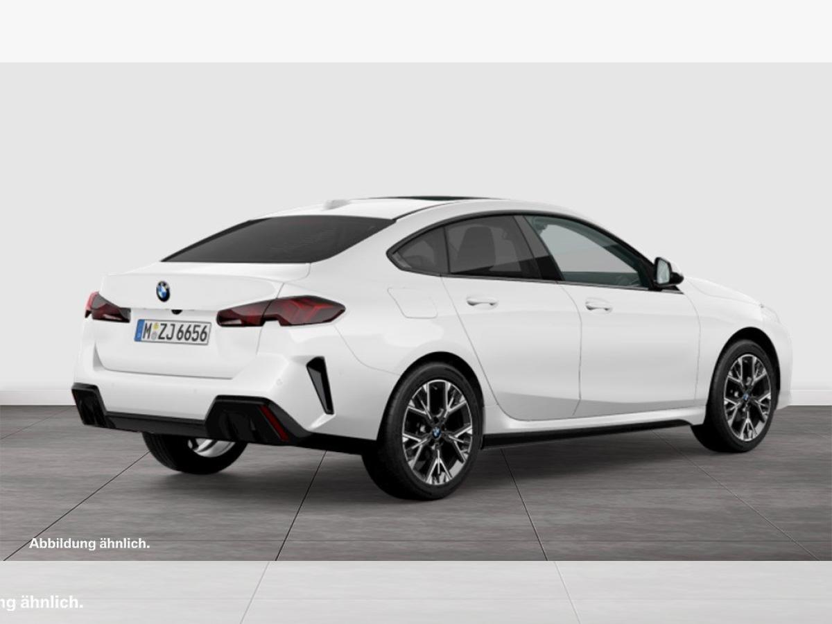 BMW 216