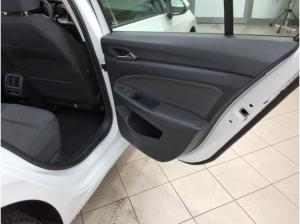 Volkswagen Golf 8 Facelift - Life - Kamera und 8-fach Bereift inkl. Garantie