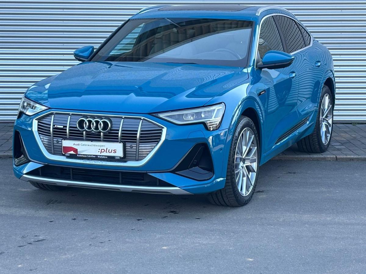 Audi e-tron Sportback 55 QUATTRO S LINE+MATRIX+PANORAMADACH+