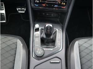 Volkswagen Tiguan Allspace R-Line 2.0 TDI DSG 4M AHK RFK H&K