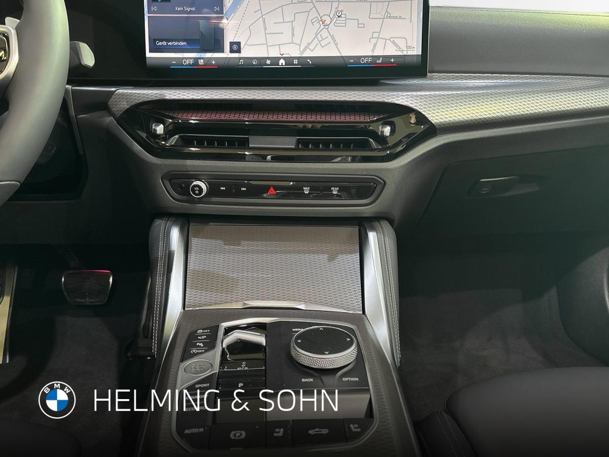 BMW M440i