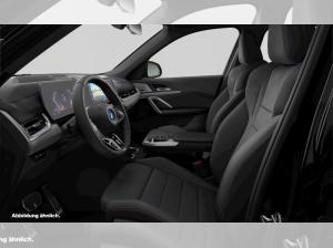 BMW iX1 eDrive20 MSport AHK ACC HeadUp 360 Grad