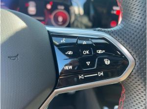 Volkswagen Golf VIII 2.0 TSI GTI DSG Clubsport Pano Kamera