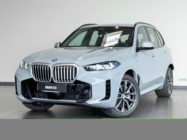 BMW X5 xDrive 50e 20" M-Sport AHK Adap. LED Memory HiFi 0,5% Versteuerung!!!