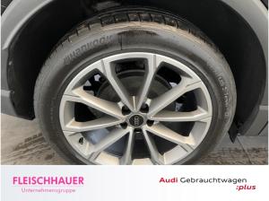 Audi Q4 e-tron e-tron 45 Navi Tel.-Vorb. CarPlay DAB LED Temp SHZ PDC Lichtsensor