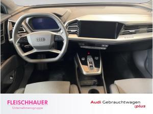 Audi Q4 e-tron e-tron 45 Navi Tel.-Vorb. CarPlay DAB LED Temp SHZ PDC Lichtsensor