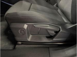Audi Q3 35 TFSI advanced S-tronic AHK Navi ACC LED Optik schwarz