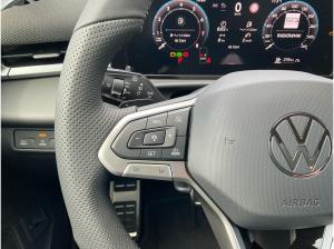Volkswagen T-Roc R-Line 1.5 eTSI DSG Keyless AHK Allwetterreifen Navi Kamera ACC