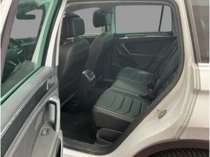 Volkswagen Tiguan 2.0 TSI Elegance 4M Navi Pano Standhzg Kamera