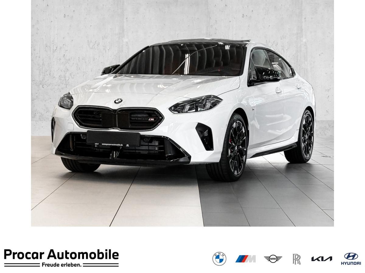 BMW M235