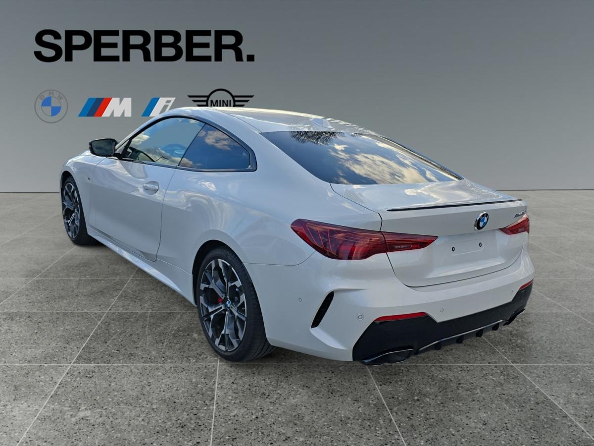 BMW M440i