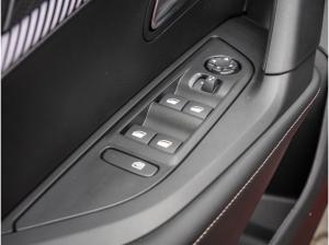 Peugeot 2008 Allure HYBRID 110 *ALLWETTER*NAVI*SHZ*