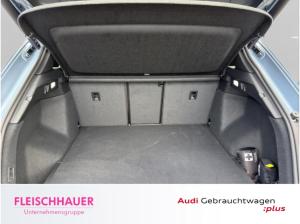 Audi Q4 e-tron e-tron 45 quattro S-Line+Matrix+AHK+TopView+Navi+CarPlay+LM20