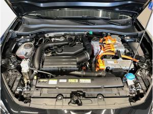 Cupra Leon SP 1.5 TSI eHybrid DSG ACC AHK AUT Kam. LED