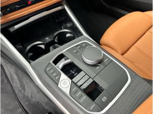BMW 330 e xDrive Touring M Sport Stop&Go Pano AHK 19 LM