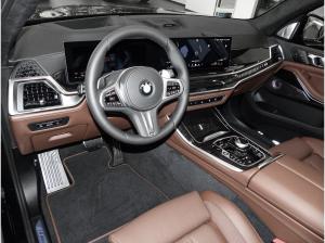 BMW X5 xDrive40d M Sport PRO / PANO / HUD / B&W / 360 Kamera / Sky-Lounge