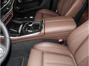 BMW X5 xDrive40d M Sport PRO / PANO / HUD / B&W / 360 Kamera / Sky-Lounge