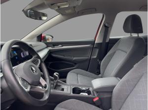 Volkswagen Golf VIII 1.5 TSI Life Navi LED SHZ ACC PDC