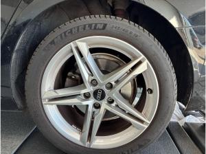 Audi A4 Avant 40 TDI quattro S tronic advanced Navi VC KAM PDC Sitzheizung