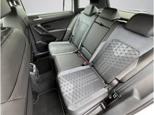 Volkswagen Tiguan 2.0 TDI *R-Line* Navi ACC SHZ e-Klappe Business Premium