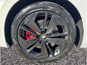 Skoda Octavia Combi RS TSI DSG|5-J-GARANTIE|PANO|AHK|