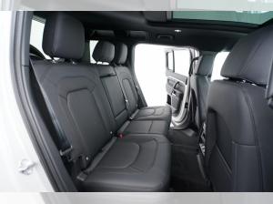 Land Rover Defender 110 D350 X-Dynamic SE⚡ robuster, vielseitiger SUV ⚡inkl. Trittbretter
