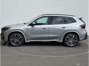 BMW iX1 eDrive20 M SPORT PRO+PANO+HUD+AHK+ACC+KAMERA+LM20