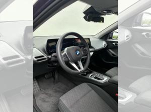BMW 120 NAVI+AHK+LM17+KAMERA+LED+SITZHZ
