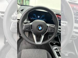 BMW 120 NAVI+AHK+LM17+KAMERA+LED+SITZHZ