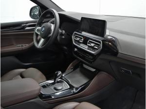 BMW X4 xDrive30i M SPORT+PANO+AHK+LASER+HUD+KAMERA